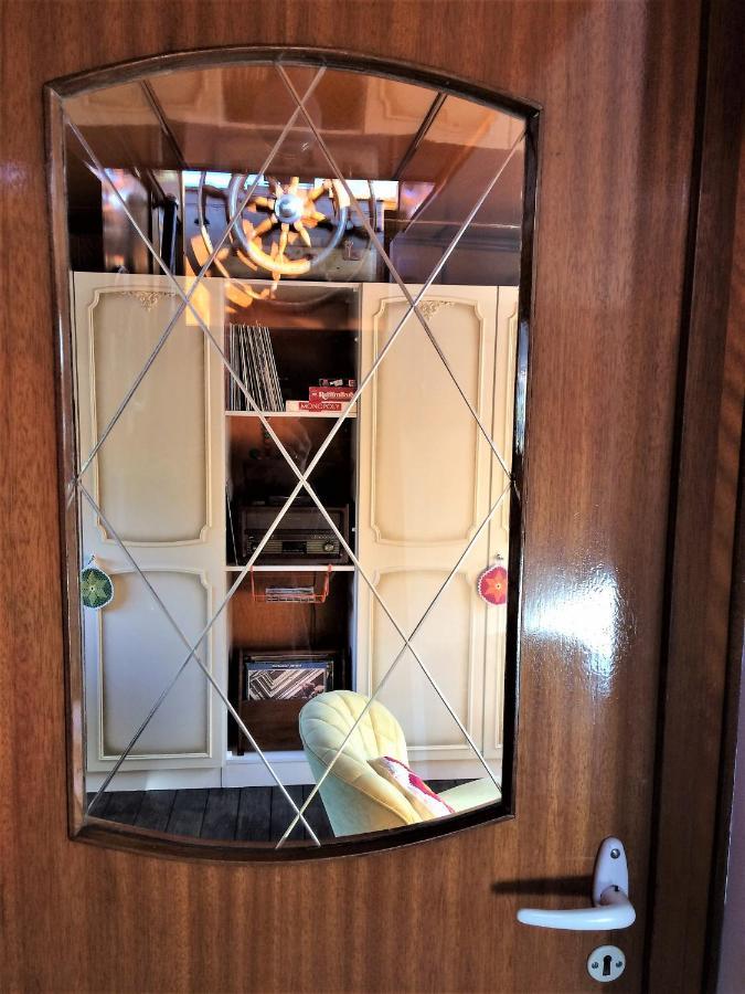 B&B Woonschip Robbedoes Amersfoort Dış mekan fotoğraf